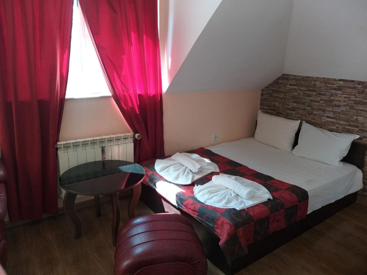 Bon Bon Hotel Sofia Ngoại thất bức ảnh