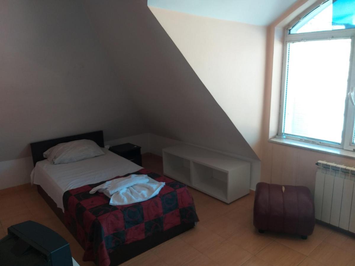 Bon Bon Hotel Sofia Ngoại thất bức ảnh