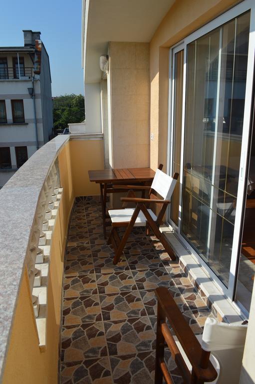 Bon Bon Hotel Sofia Phòng bức ảnh