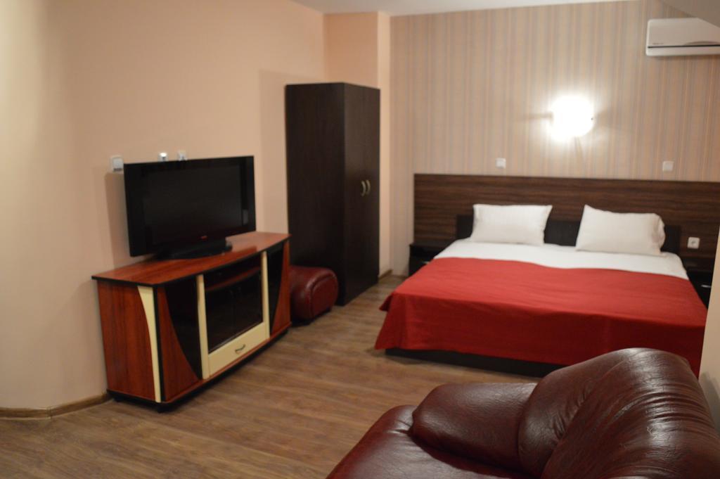 Bon Bon Hotel Sofia Phòng bức ảnh