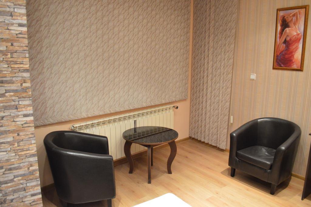 Bon Bon Hotel Sofia Phòng bức ảnh